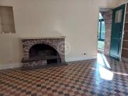 En location Appartement 4 pièces 75 m