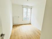 En location Appartement 4 pièces 77 m