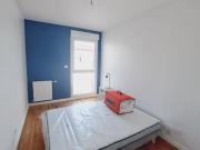 En location Appartement 4 pièces 77 m