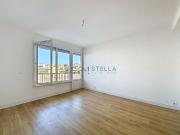 En location Appartement 4 pièces 80 m
