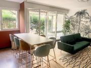 En location Appartement 4 pièces 80 m