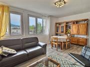 En location Appartement 4 pièces 82 m