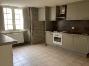 En location Appartement 4 pièces 85 m