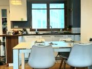 En location Appartement 4 pièces 85 m