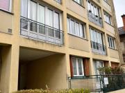 En location Appartement 4 pièces 87 m