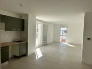 En location Appartement 4 pièces 87 m