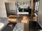 En location Appartement 4 pièces 90 m