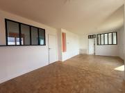 En location Appartement 4 pièces 90 m