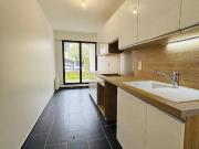 En location Appartement 4 pièces 93 m