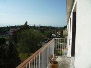 En location Appartement 4 pièces 93 m
