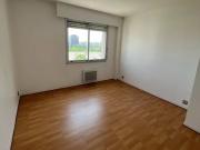 En location Appartement 4 pièces 94 m