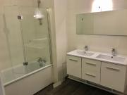 En location Appartement 4 pièces 97 m