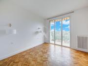 En location Appartement 4 pièces 98 m