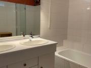 En location Appartement 5 pièces 103 m