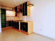 En location Appartement 5 pièces 108 m