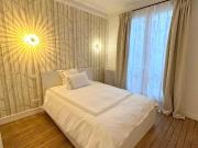 En location Appartement 5 pièces 110 m