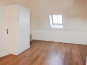 En location Appartement 5 pièces 114 m