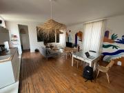 En location Appartement 5 pièces 122 m