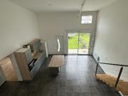 En location Appartement 5 pièces 130 m