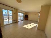 En location Appartement 5 pièces 165 m