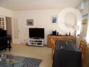 En location Appartement 5 pièces 70 m