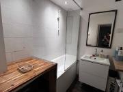 En location Appartement 5 pièces 79 m