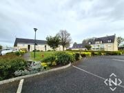 En location Appartement 5 pièces 94 m