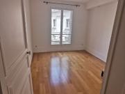 En location Appartement 5 pièces 98 m
