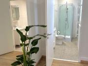 En location Appartement 5 pièces 98 m
