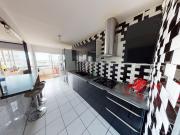 En location Appartement 6 pièces 105 m