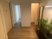 En location Appartement 6 pièces 128 m