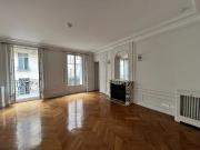 En location Appartement 6 pièces