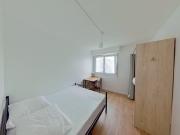 En location Appartement 6 pièces 93 m