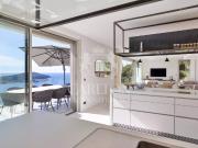 En location Maison 10 pièces 330 m