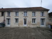 En location Maison 4 pièces 104 m