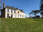 En location Maison 5 pièces 185 m