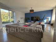 En location Maison 5 pièces 204 m