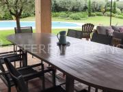 En location Maison 5 pièces 300 m