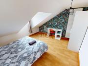 En location Maison 7 pièces 139 m