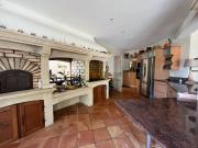En location Maison 8 pièces 370 m