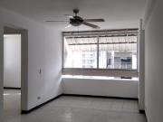 En los Palos Grandes para actualizar APARTAMENTO 70Mts2... En los Palos Grandes para actualizar APARTAMENTO 70Mts2...