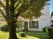 En Lot et Garonne, dans un hameau et en toute intimité,...