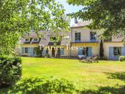 En Normandie, entre Argentan et Falaise, une demeure du...