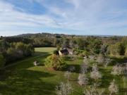 En Périgord Noir, ancienne ferme Périgourdine au coeur...