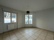 EN PLEIN COEUR DU POULIGUEN, CHARMANT T3