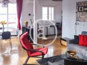 En pleno centro, con gran terraza privada de 20m²