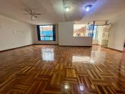 Alquiler De Departamento En Urb Las Quintanas Para Empresa