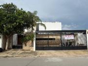¡EN RENTA AMPLIA CASA CON PANELES SOLARES EN DZITYÁ,...