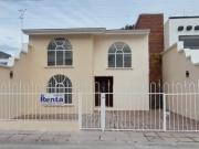 EN RENTA AMPLIA CASA EN JARDIENS DE LA CONCEPCION II...