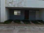 EN RENTA BONITA CASA EN RESIDENCIAL VIVANTA AL NORTE DE...